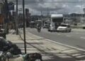 Motorista perde controle de carro após manobra arriscada e mata entregador por aplicativo
