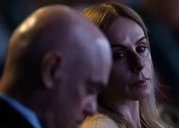 Contrato de R$ 129 milhões ligado à esposa de Moraes e ao Banco Master passa em silêncio na grande mídia
