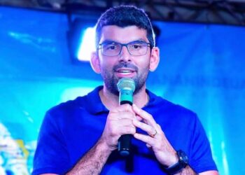 Pego de surpresa, Dr. Daniel diz que mansão citada pelo Fantástico foi comprada em “grupo de amigos”