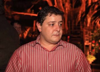 Lula usa caso Flávio como cortina de fumaça após troca de delegado que investigava Lulinha