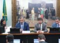 Pedido de vista adia votação da PEC que reduz maioridade penal para 16 anos na Câmara