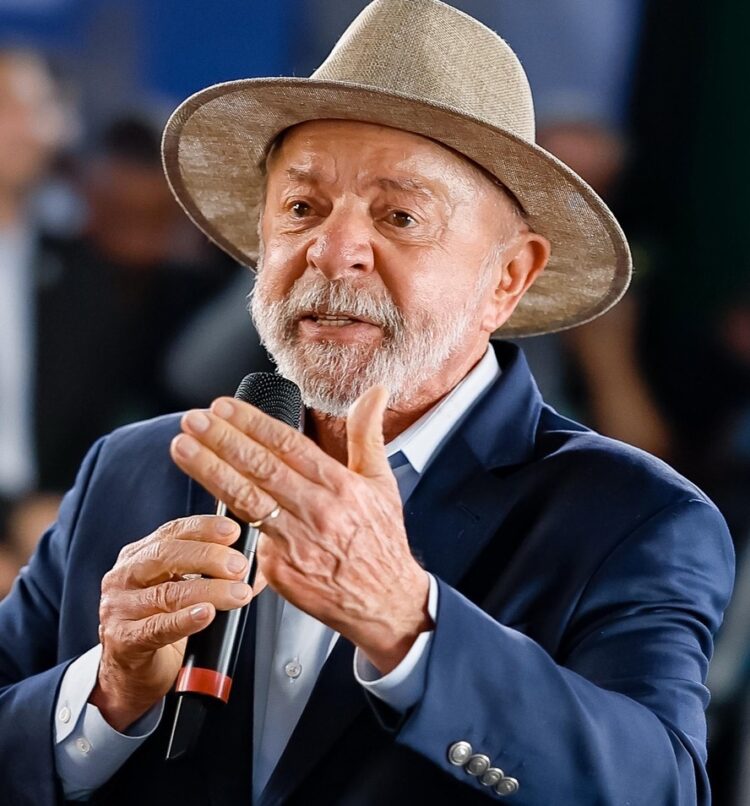 46% dos brasileiros avaliam governo de Lula como ruim ou péssimo