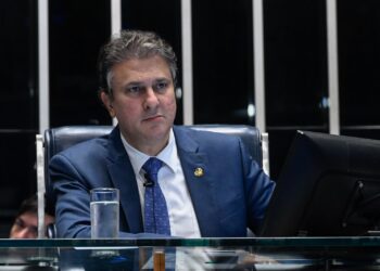 Ex-ministro de Lula contraria governo e defende PCC e CV como organizações terroristas