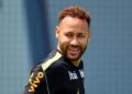 “Estavam com saudades?”: Neymar volta a treinar com a Seleção Brasileira e anima torcida antes de duelo na Copa
