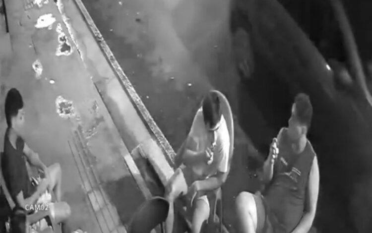 Arrastão assusta moradores no Canal da Gentil; criminosos chegam de carro e atacam grupo na calçada