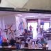Criminoso armado derruba e humilha mulher durante assalto em restaurante na João Paulo II