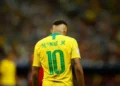 Flávio defende Neymar após fala de Lula: “Neymar é craque e Lula é presidente turista”