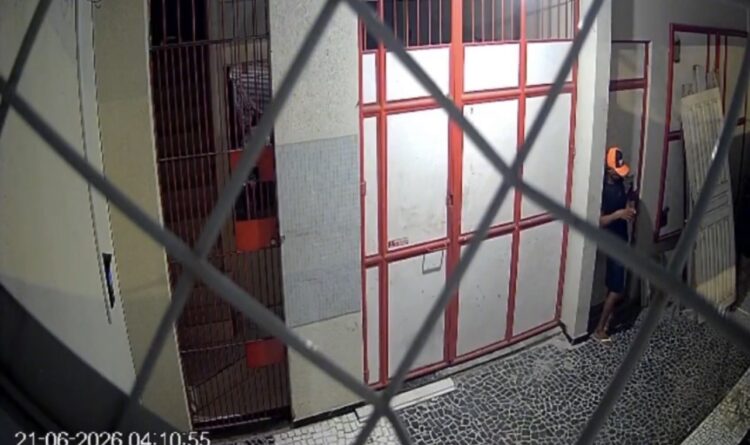 Ladrão invade condomínio no Jurunas e furta bicicleta guardada em depósito