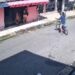 Ladrão em bicicleta assalta criança na saída da escola em Ananindeua