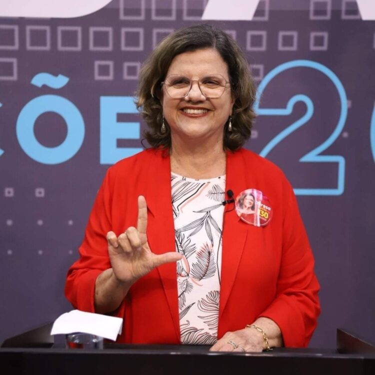 Lula anuncia Teresa Leitão como nova líder do governo no Senado após saída de Jaques Wagner, investigado no caso Master