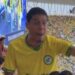 Brasileiro improvisa saia escocesa, prov0ca rival nas arquibancadas e divide opiniões na web