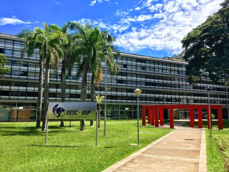 Brasil registra queda em ranking de melhores universidades por baixo desempenho em pesquisa