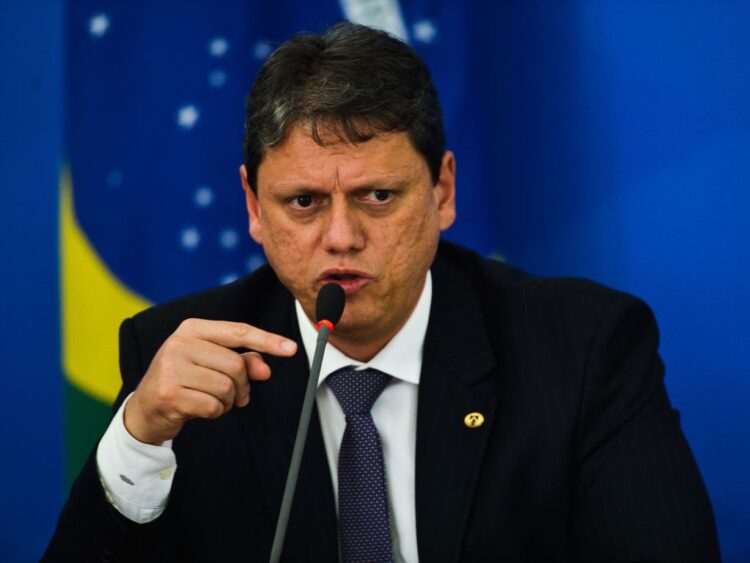 Tarcísio diz que governo Lula “não vai deixar saudade” e critica perda de oportunidades
